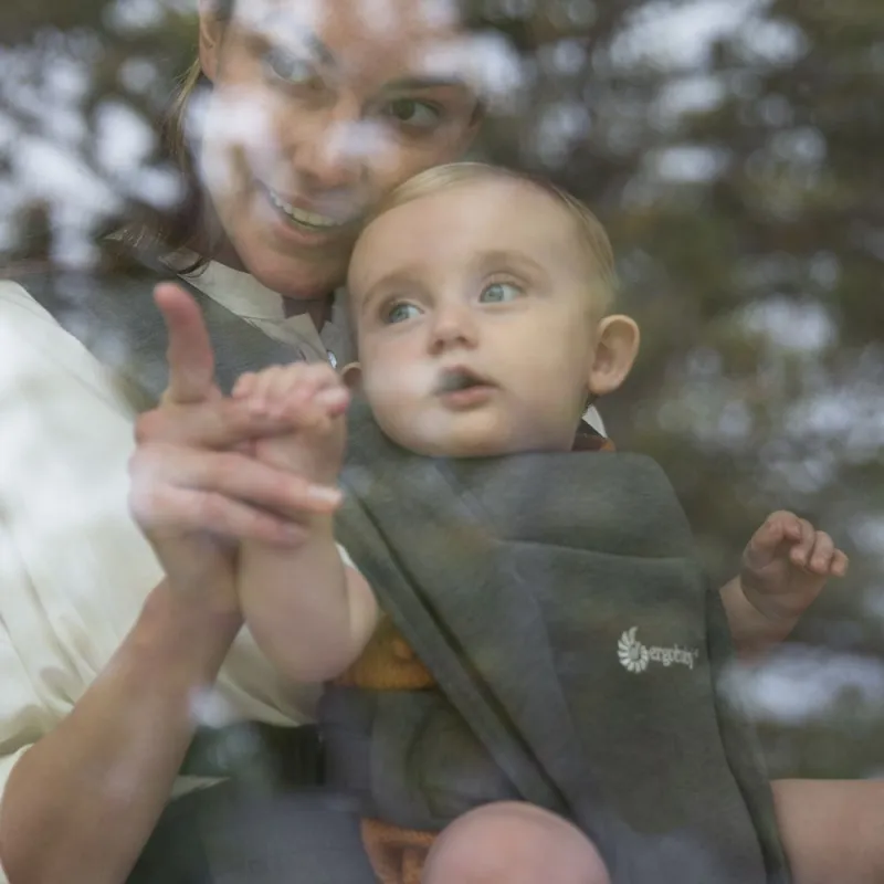 ERGOBABY Nosítko Embrace - soft knit