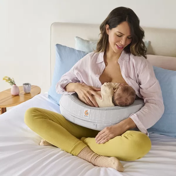 ERGOBABY Ergonomický kojící polštář