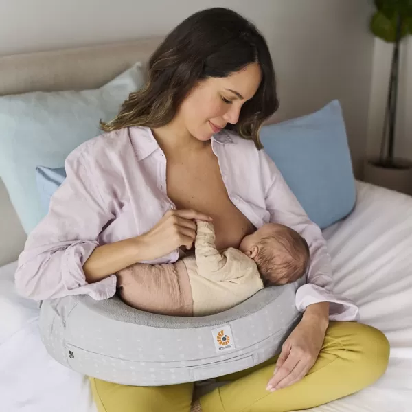 ERGOBABY Ergonomický kojící polštář