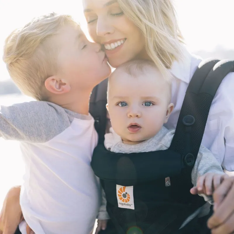 ERGOBABY OMNI Classic Mesh