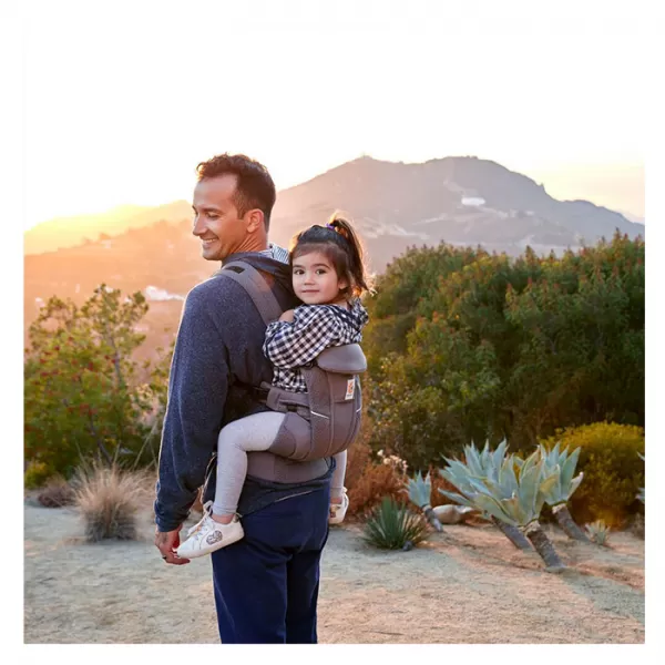 Ergobaby OMNI 360 BREEZE